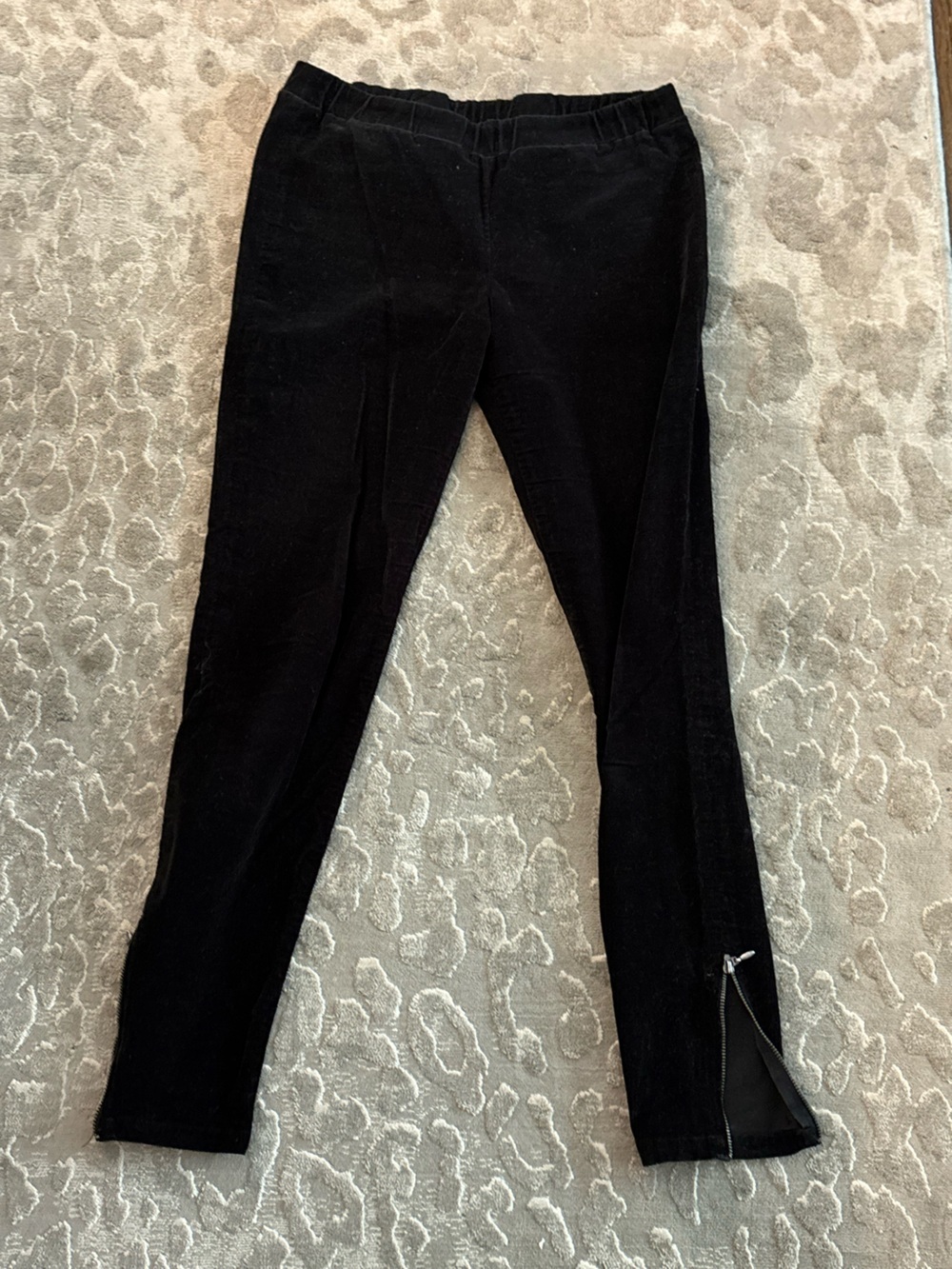 Joie Black velvet thin ribbed elastic waist - women’s size Small
